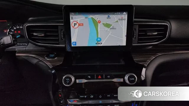 Ford Explorer 6th Generation 2022 Белый из Кореи, фото 4