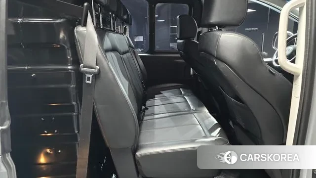 Hyundai Staria 2021 Серебряный из Кореи, фото 4