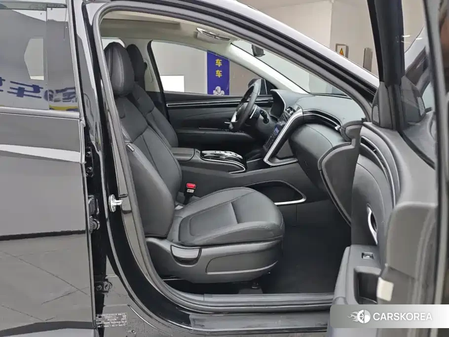 Hyundai Tucson 2023 Черный из Китая, фото 4