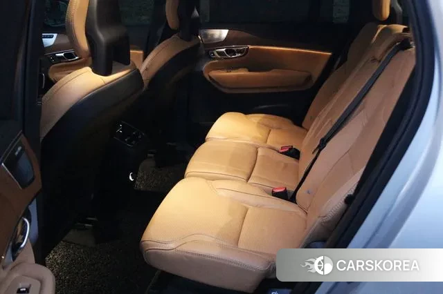 Volvo XC90 second Generation 2020 Серебряный из Кореи, фото 4