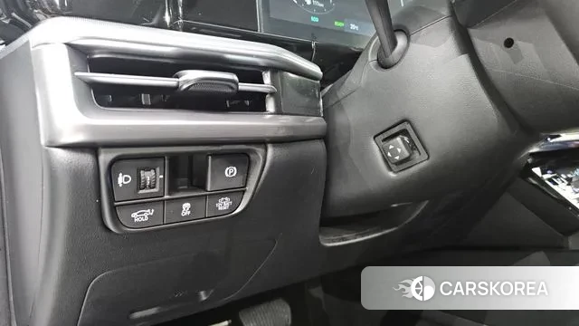 Hyundai Grandeur Hybrid (GN7) 2023 Белый из Кореи, фото 4