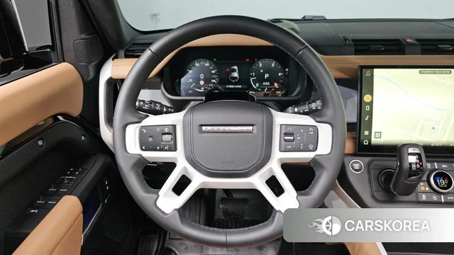 Land Rover Defender (L663) 2026 Черный из Кореи, фото 4