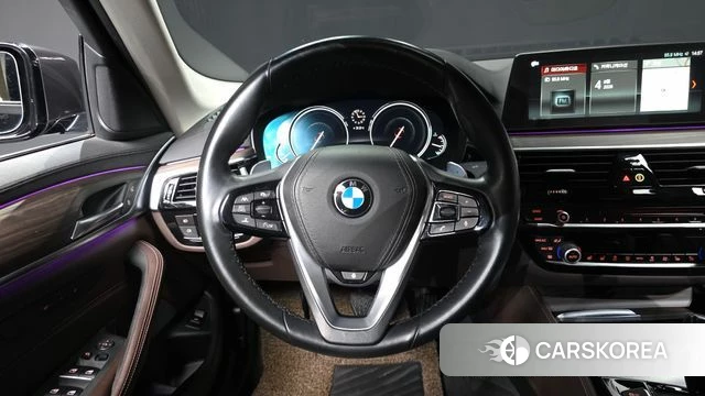 BMW 5 Series (G30) 2018 Серый из Кореи, фото 4