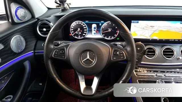 Mercedes-Benz E-Class W213 2018 Белый из Кореи, фото 4