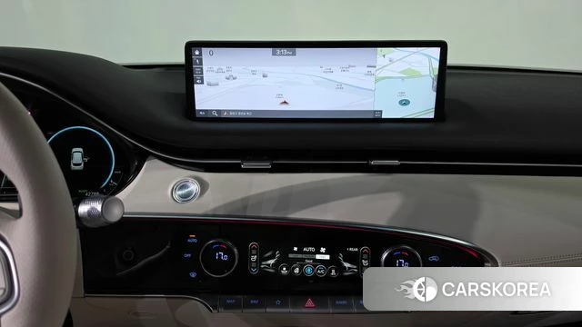 Genesis Electrified GV70 2022 Белый из Кореи, фото 4