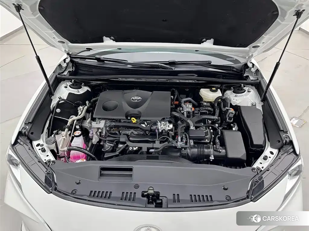 Toyota Camry 2024 Белый из Китая, фото 5