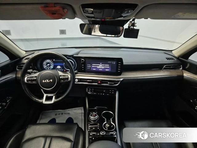 Kia K5 3rd generation 2022 Черный из Кореи, фото 4