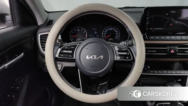 Kia Seltos 2021 Белый из Кореи, фото 4