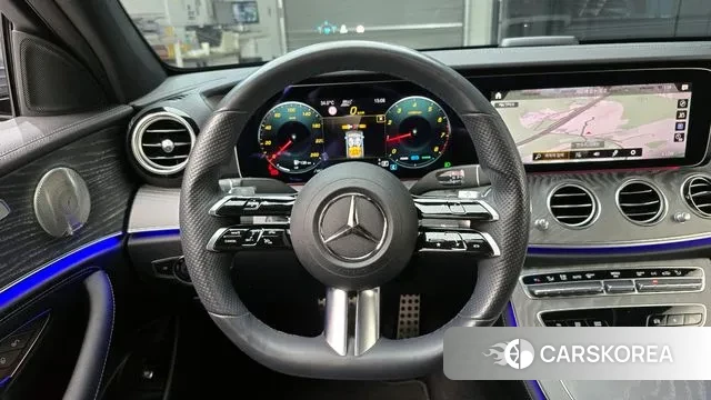 Mercedes-Benz E-Class W213 2022 Серебристо-серый из Кореи, фото 4