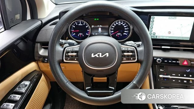 Kia Carnival 4th generation 2023 Белый из Кореи, фото 4
