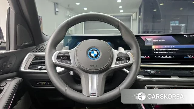 BMW X5 (G05) 2025 Черный из Кореи, фото 4
