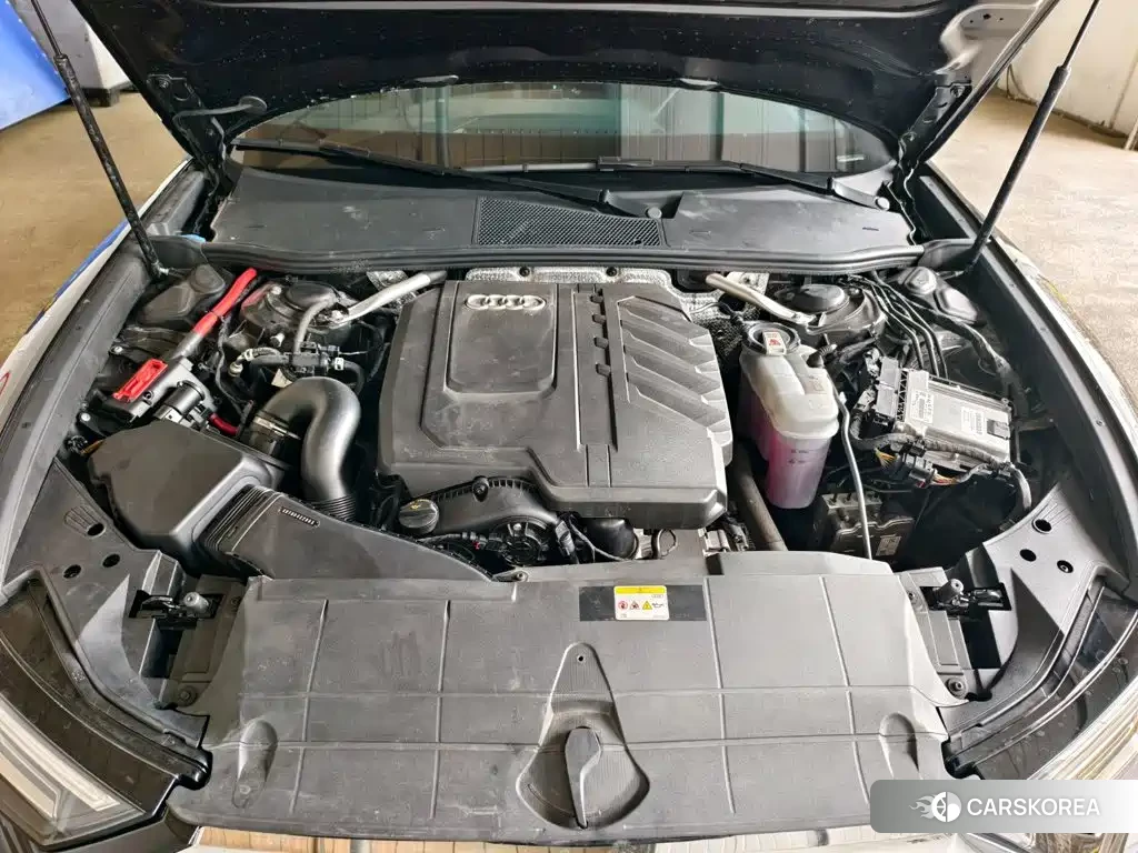 Audi A6L 2024 Черный из Китая, фото 5