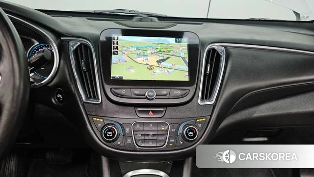 Chevrolet (GM Daewoo) All New Malibu 2018 Белый из Кореи, фото 4