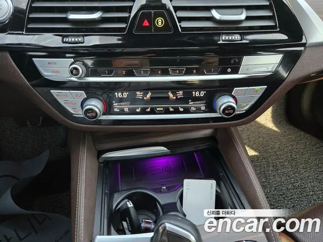 BMW 5 Series (G30) id 2692296 из Кореи 4