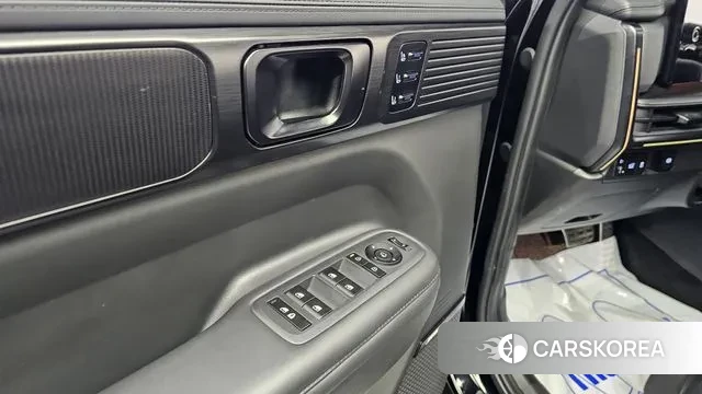 Hyundai Santa Fe (MX5) 2023 Черный из Кореи, фото 4