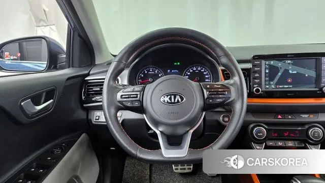 Kia Stonic 2018 Синий из Кореи, фото 4
