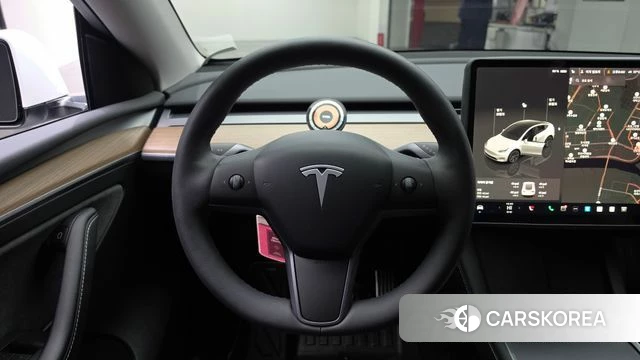 Tesla Model Y 2024 Белый из Кореи, фото 4