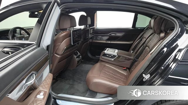 BMW 7 Series (G11) 2022 Серый из Кореи, фото 4