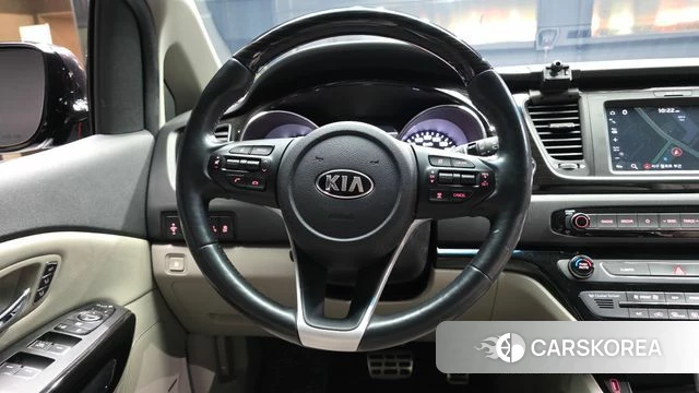 Kia The New Carnival 2018 Серый из Кореи, фото 4