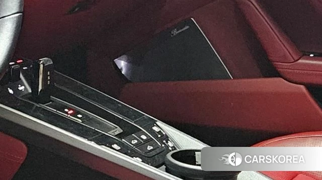 Porsche 911(992) 2021 Серебристо-серый из Кореи, фото 4