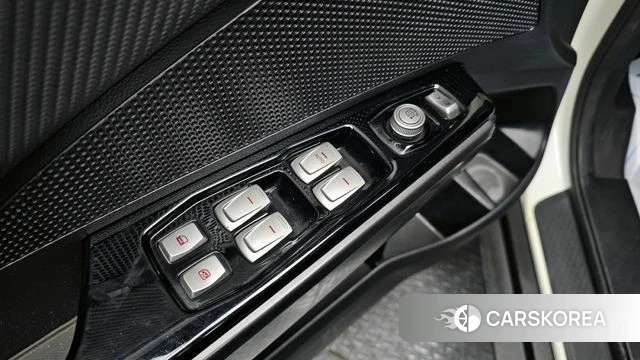 Ssangyong Tivoli Air 2019 Белый из Кореи, фото 4