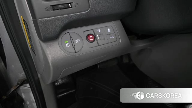Hyundai The New Grand Starex 2018 Серебряный из Кореи, фото 4