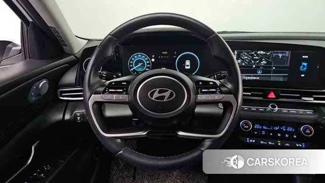 Hyundai The New Avante (CN7) 2023 Белый из Кореи, фото 4