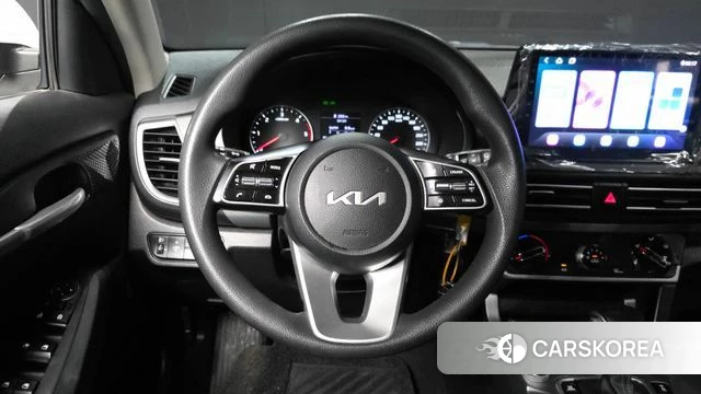 Kia Seltos 2021 Белый из Кореи, фото 4