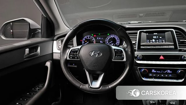 Hyundai Sonata New Rise 2023 Серебристо-серый из Кореи, фото 4