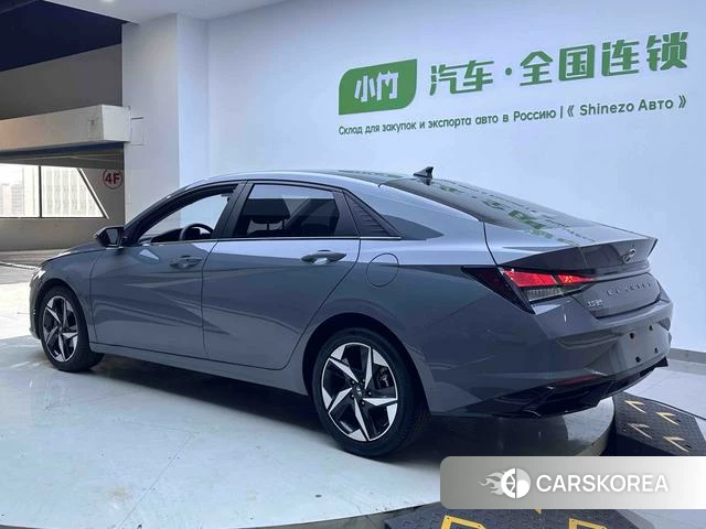 Hyundai Elantra 2023 Темно-серый из Китая, фото 4