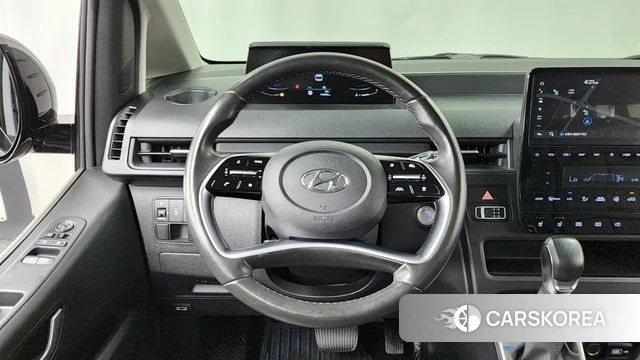 Hyundai Staria 2022 Черный из Кореи, фото 4