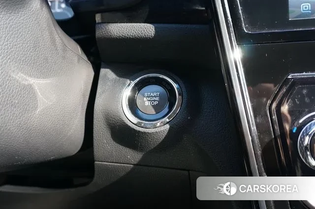 Ssangyong Berry New Tivoli 2023 Белый из Кореи, фото 4