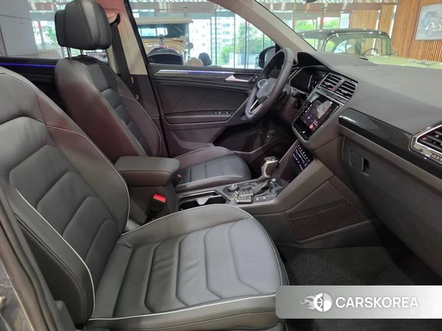Volkswagen Tiguan second Generation 2022 Серый из Кореи, фото 4