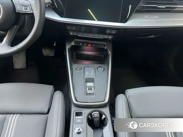 Audi A3 2023 Темно-серый из Китая, фото 4