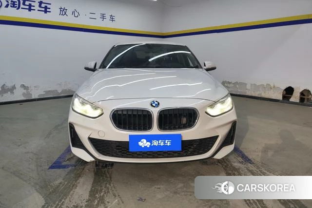 BMW 1 series 2021 Белый из Китая, фото 4