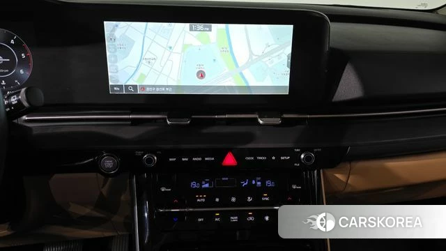 Kia Carnival 4th generation 2023 Черный из Кореи, фото 4