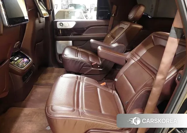 Lincoln Navigator 4th generation 2019 Черный из Кореи, фото 4