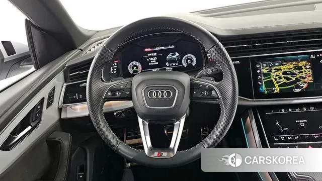 Audi Q8 (4M) 2020 Серебристо-серый из Кореи, фото 4