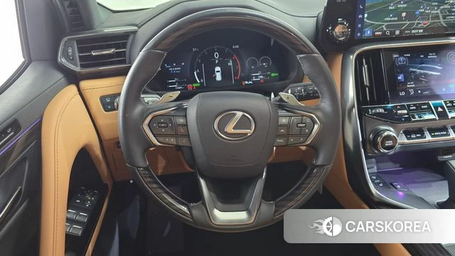 Lexus LX 4th Generation 2025 Белый из Кореи, фото 4