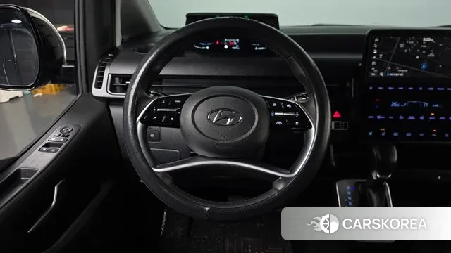 Hyundai Staria 2022 Черный из Кореи, фото 4