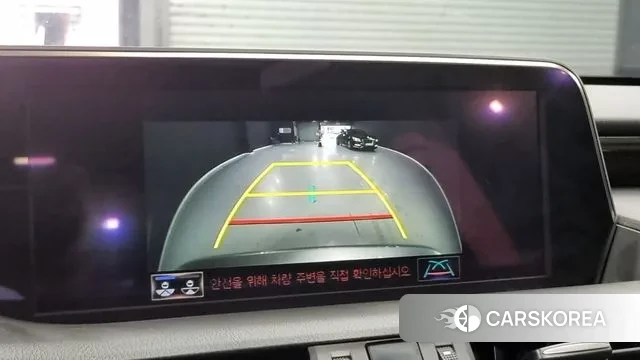 Lexus ES300h 7th generation 2018 Серебристо-серый из Кореи, фото 4