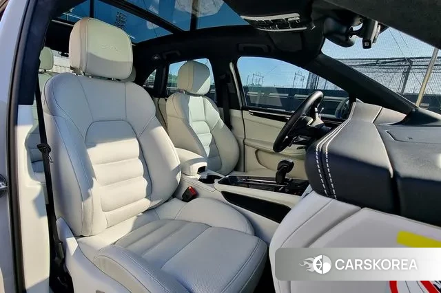 Porsche Macan 2023 Белый из Кореи, фото 4