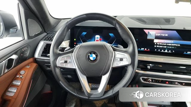 BMW X7 (G07) 2023 Белый из Кореи, фото 4