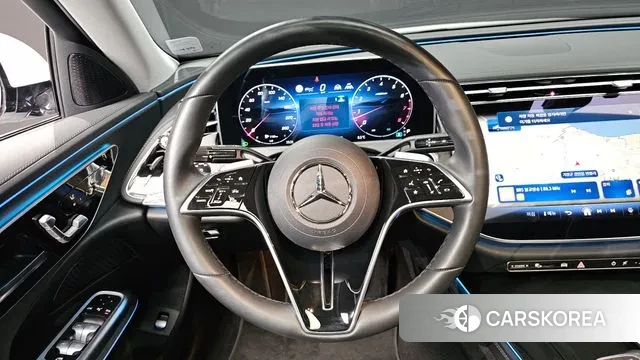 Mercedes-Benz E-Class W214 2024 Белый из Кореи, фото 4