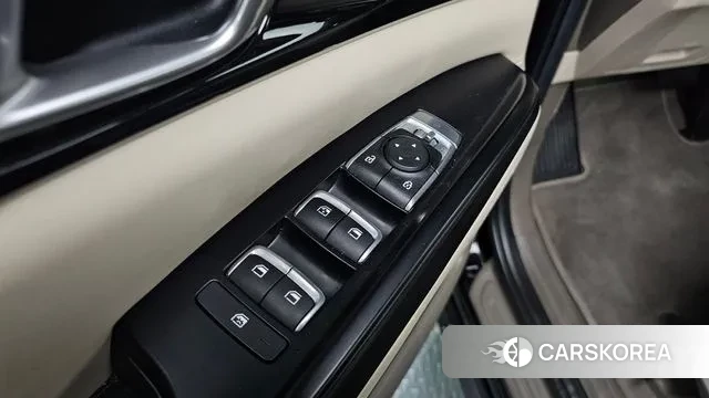 Kia Carnival 4th generation 2023 Черный из Кореи, фото 4