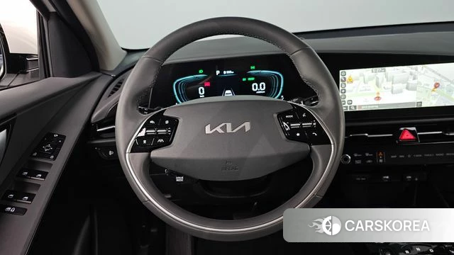 Kia Di Ol Nu Niro 2025 Белый из Кореи, фото 4