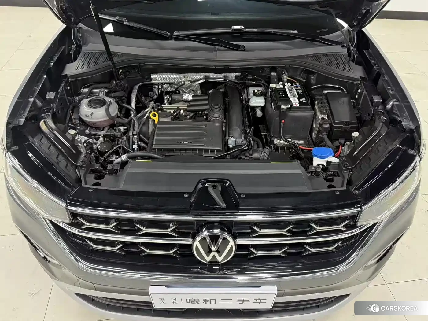 Volkswagen Tayron 2023 Silver/gray из Китая, фото 4