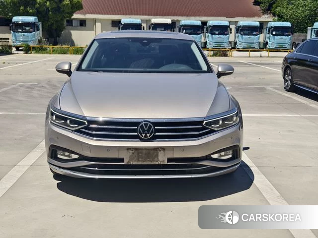 Volkswagen Magotan 2022 Шампань из Китая, фото 4