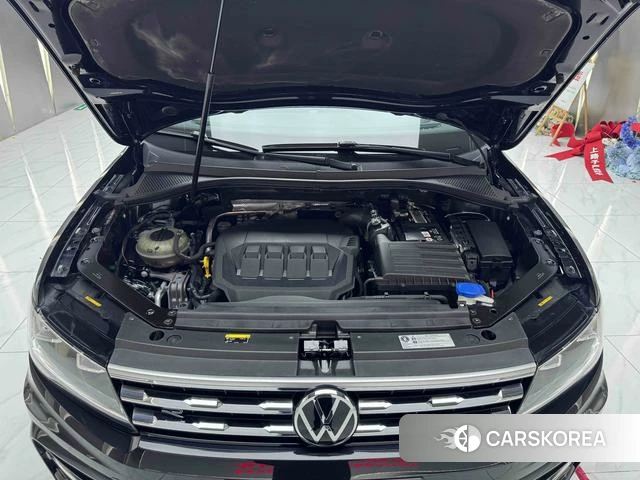 Volkswagen Tiguan L 2021 Черный из Китая, фото 4