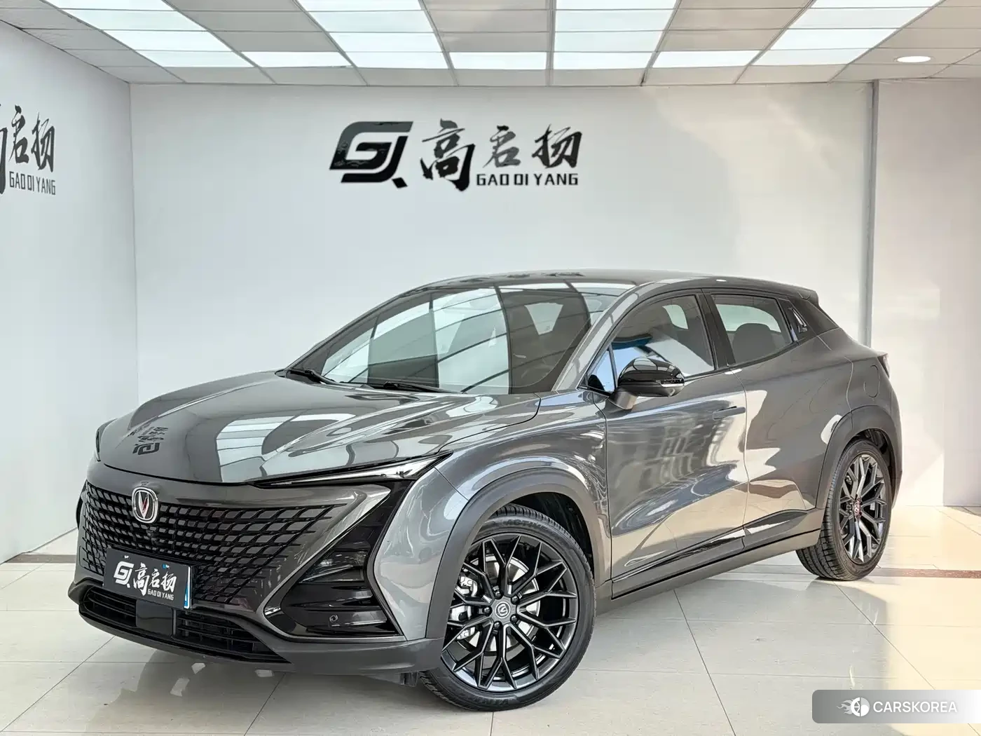 Chang'an Changan UNI-T 2022 Silver/gray из Китая, фото 4